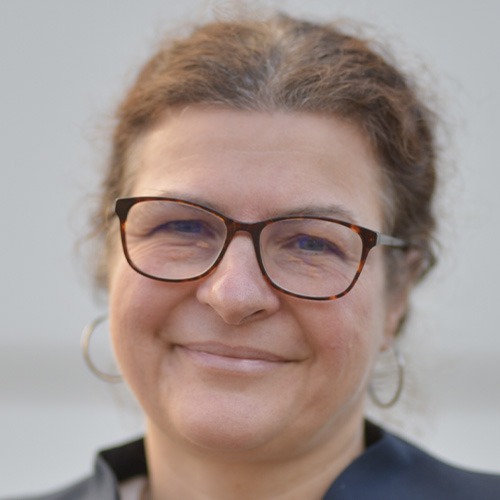 prof. Magdalena Zatoń-Dobrowolska